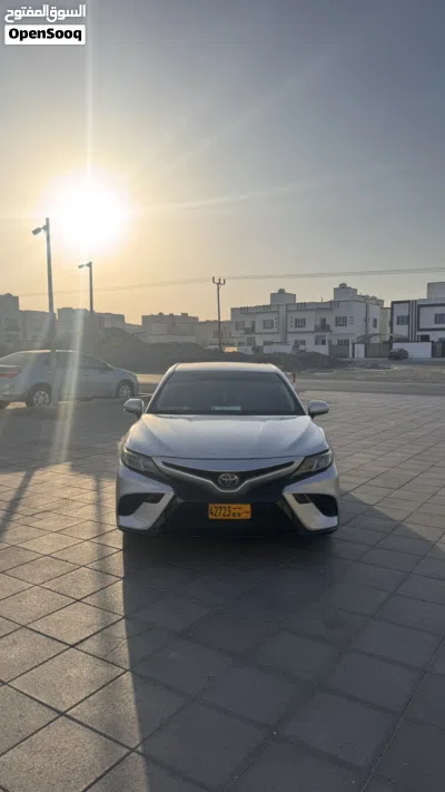 تويوتا كامري LE 2