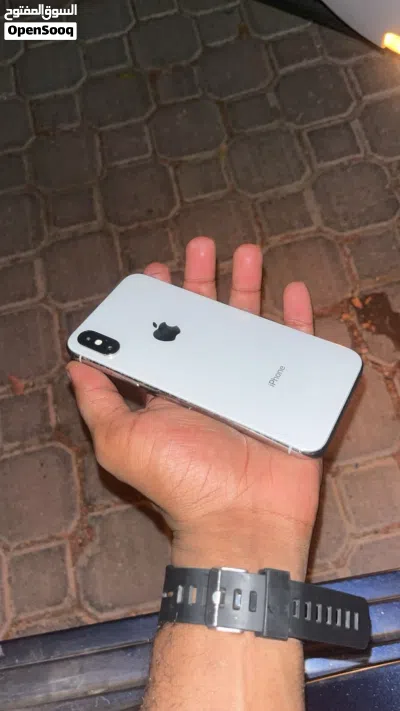 ايفون x وحالتة جداً طيبه 4