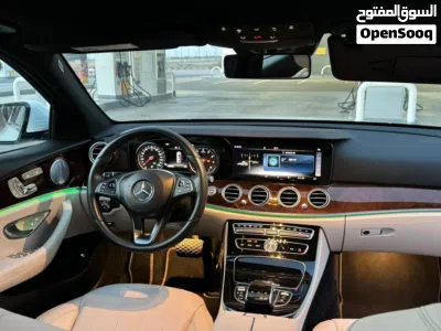 مرسيدس بنز الفئة-E E 300 4