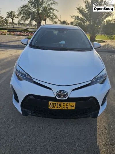 Toyota Corolla SE 2