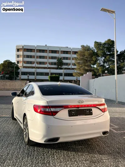 هيونداي جراند يور 3