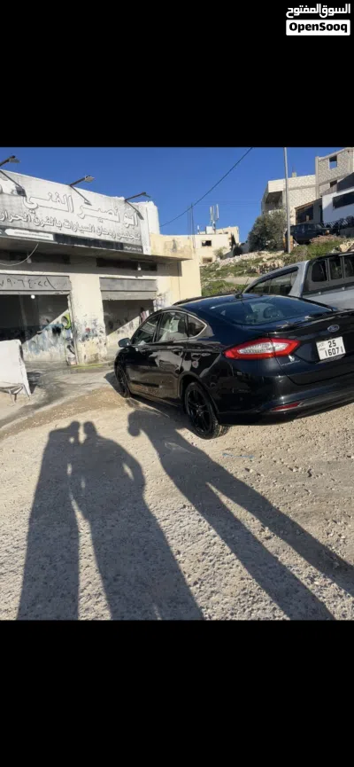 Ford Fusion Titanium 2