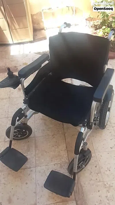 كرسي متحرك كهربائي 4