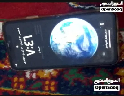 ايفون x للبيع 4