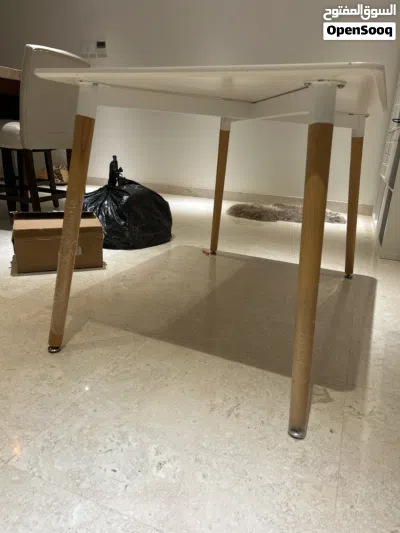 طاولة طعام 2