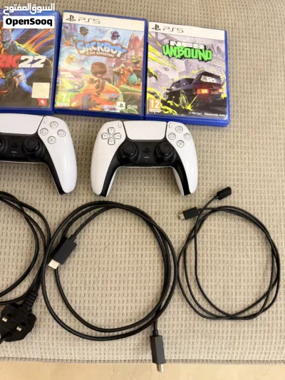 بلي ستيشن فايڤ نسخة السي دي PS5 نسخة الواحد تيرا 4