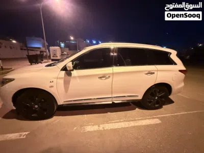 إنفينيتي QX60 Essential 3