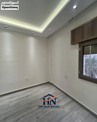شقة جديدة اول سكن زاوية الدهماني دور الاول غير مفروشه مطبخ وتكييف كامل 3