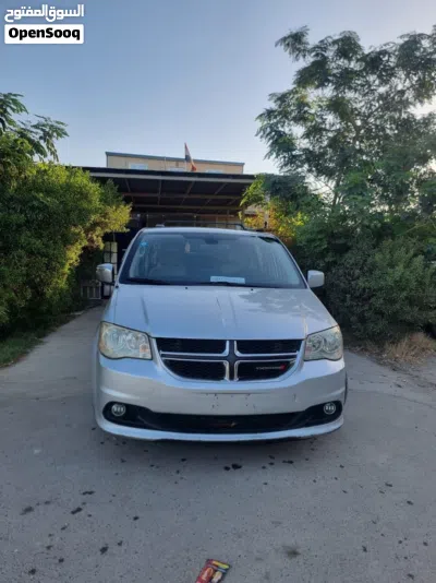 Dodge Caravan SXT Plus 3