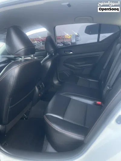 Nissan Altima SR 3