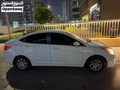 Hyundai Accent Limited 4