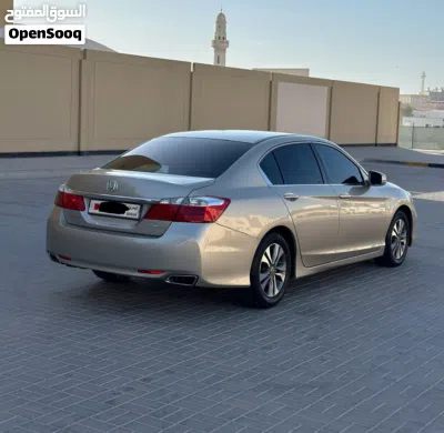 Honda Accord Standard 4