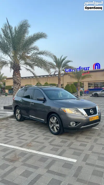 Nissan Pathfinder SV 3