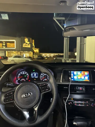 Kia K5 EX 4
