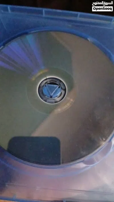 لعبة Uncharted 4 PS4 بحالة ممتازة 2