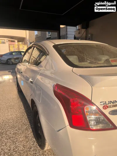 Nissan Sunny SL Plus 2