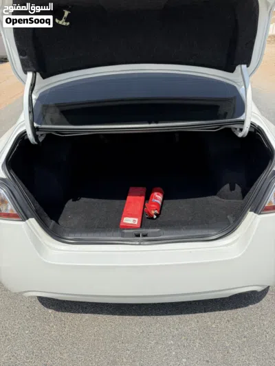 Nissan Altima S 4