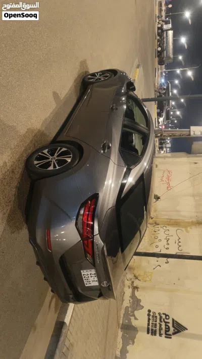 Nissan Sentra SL 2
