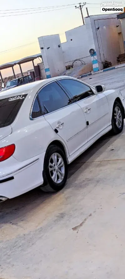 Hyundai Azera GL 3