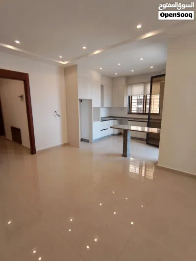 شقه سيمي فيرنش للايجار في عبدون - REF:15052 2