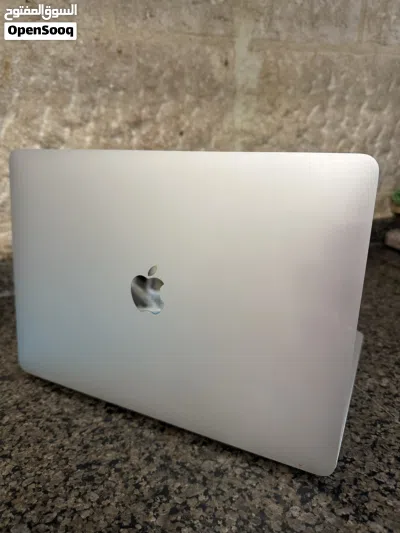 MACBOOK PRO M1 2020 3