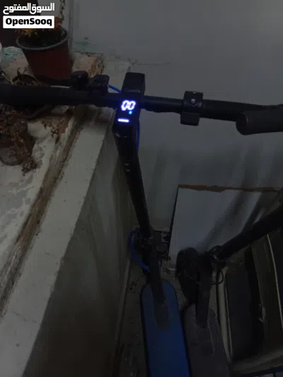 2 electrical scooters for sale !!! size is abt like 3 to 5 kg model is 2023 4