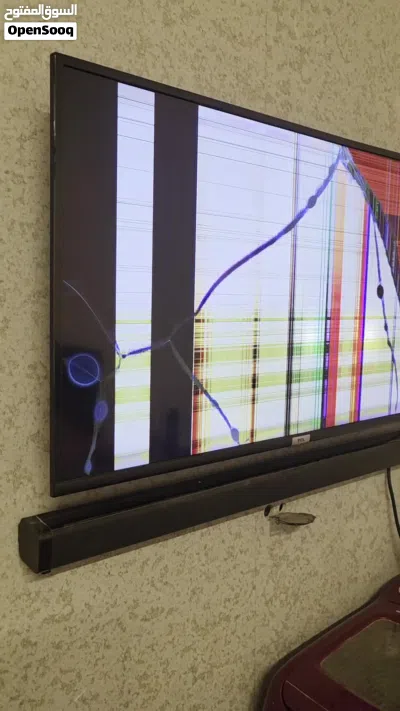 TCL 40 Inch this is Android tv display damage. 4