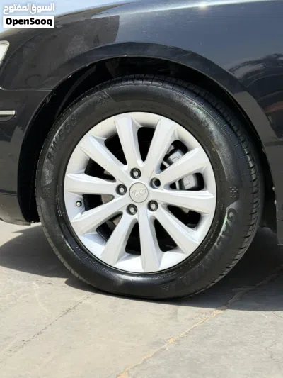 هيونداي ازيرا GLS 4