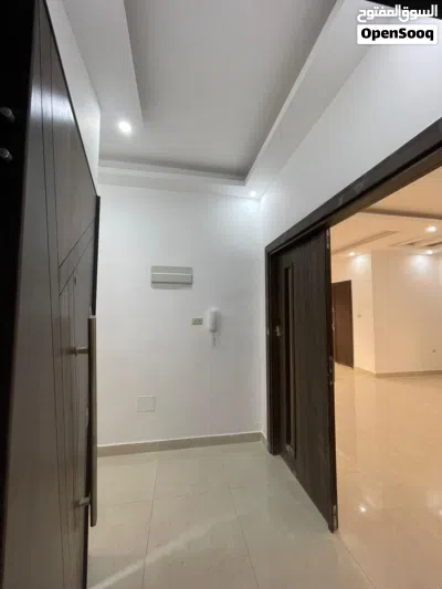 شقة طابق ثاني للبيع من المالك 3