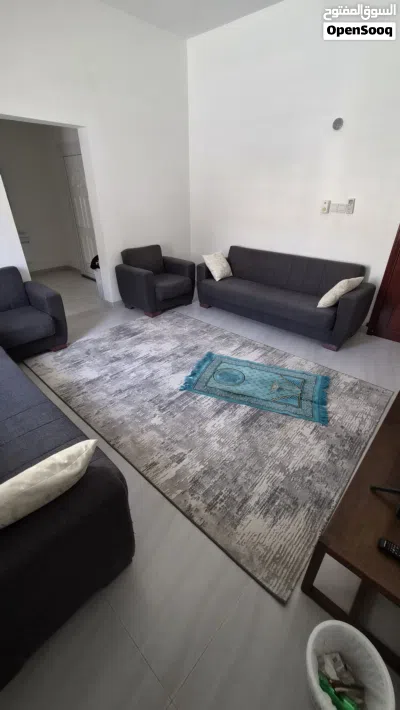 للبيع زوليه نظيفه جدا 2 × 3 4