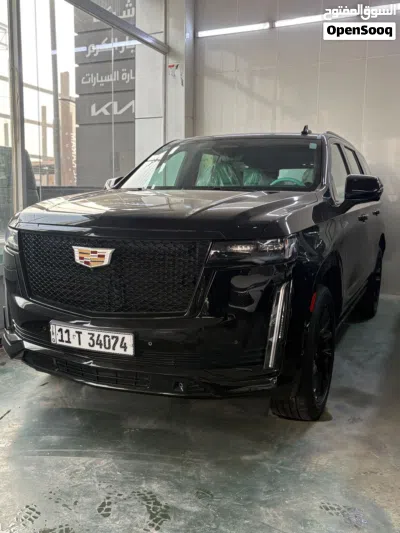 Cadillac Escalade Standard 3