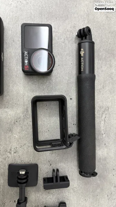 DJI Osmo Action 5 Pro Adventure Combo 3