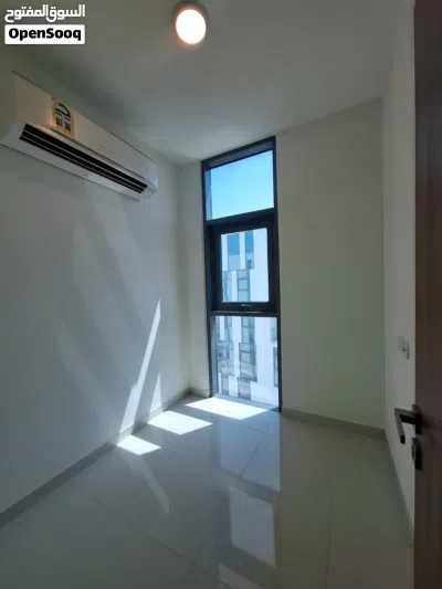 شقة راقية للايجار في حي الخوض غرفه وا صاله حمامين مطبخ بلكون Apartment in Al Khoudh neighborhood, on 3