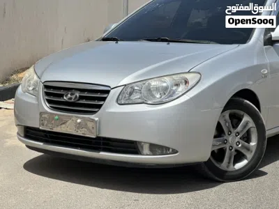 Hyundai Avante SE 2