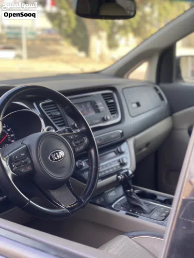 Kia Sedona SX 3