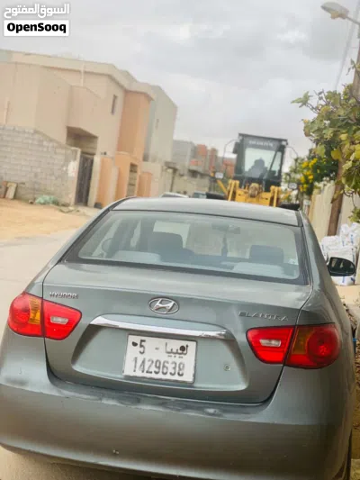 هيونداي النترا SE 2