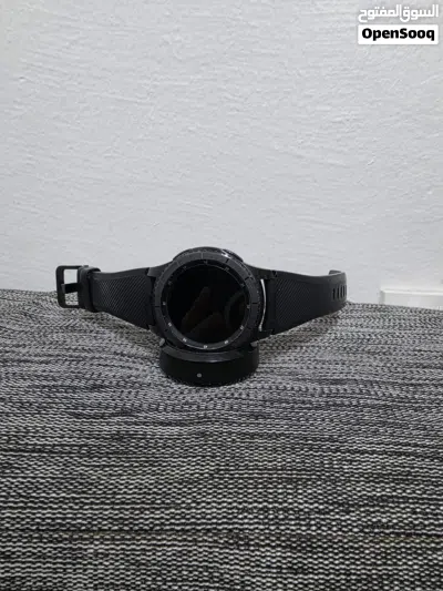 ساعة سامسونج جير اس 3 ذكية بحالة ممتازة استعمال خفيف samsung gear s3 smartwatch 3