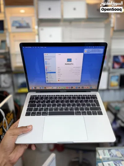 Apple MacBook Pro 256GB SSD 8GB RAM Excellent Retina Display i5 clean Fantastic condition 4