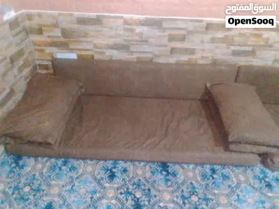 قابل للتفاوض– فرشات بحالة جيدة فرشتين + مسندين+ 6 مخدات الفراش مستعمل استعمال خفيف، ووجه الفرش جديد 3