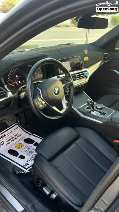 BMW 3 Series 330i 4
