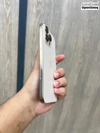 i phone 16 Pro Max 2