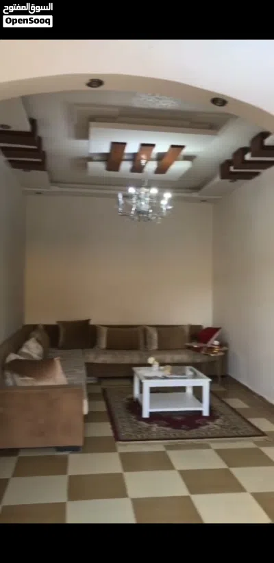 منزل بالاربع شوارع كهرباء بعد جلدية مزارع اللوز للبيع 340الف من مالك مباشر 3