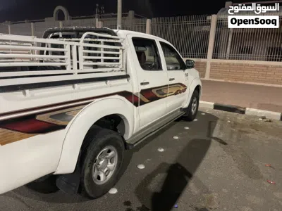 Toyota Hilux GLX 3