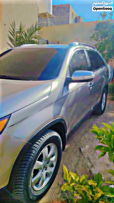 Kia Sorento SX Prestige AWD 3