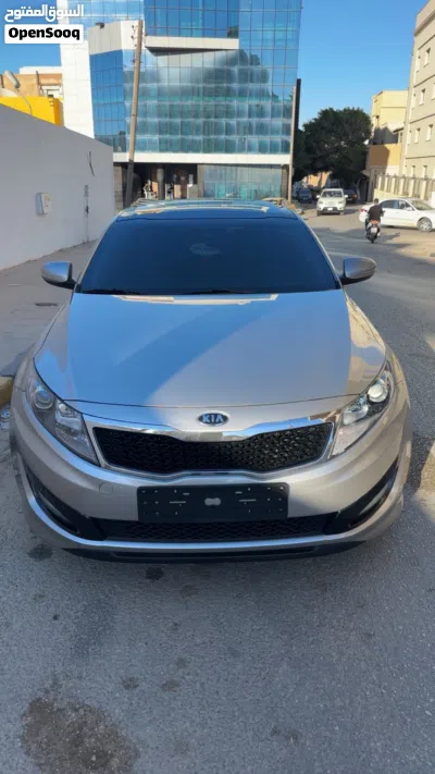 Kia K5 Standard 2