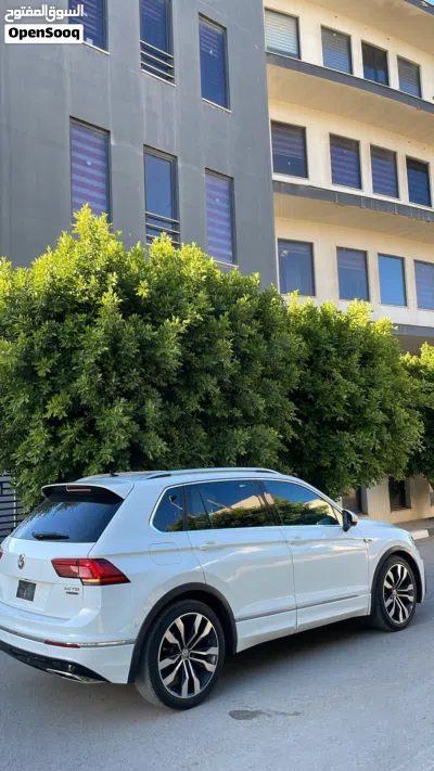 Volkswagen Tiguan R-Line 2