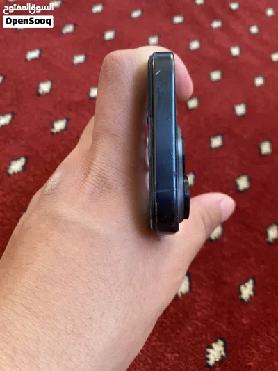 ايفون 15 pro للبيع 3