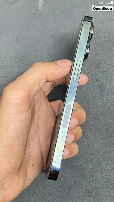 للبيع آيفون 13 برو وكاله نظيف 2
