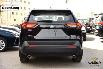Toyota RAV 4 Standard 4