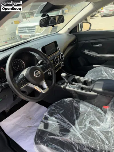 Nissan Sentra S 4